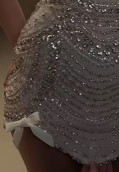 Evafashion Spaghetti Straps Bodycon Birthday Dresses Beaded Short Prom Dresses Fashion Homecoming Dresses HZ1024